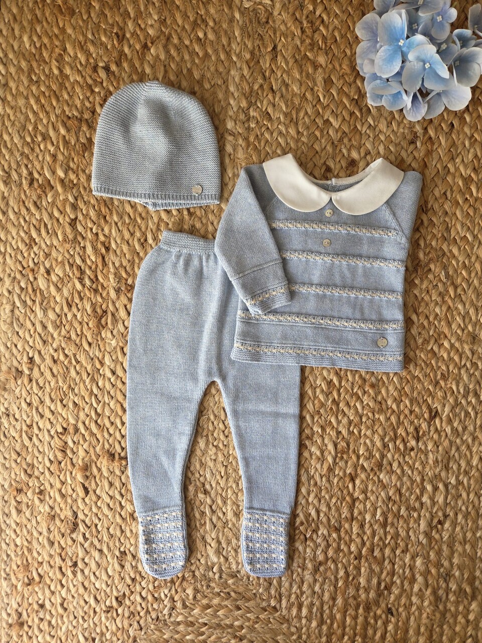 Completo 2 pezzi con cappellino in caldo cotone Cielo taglia 3 mesi Paz Rodriguez