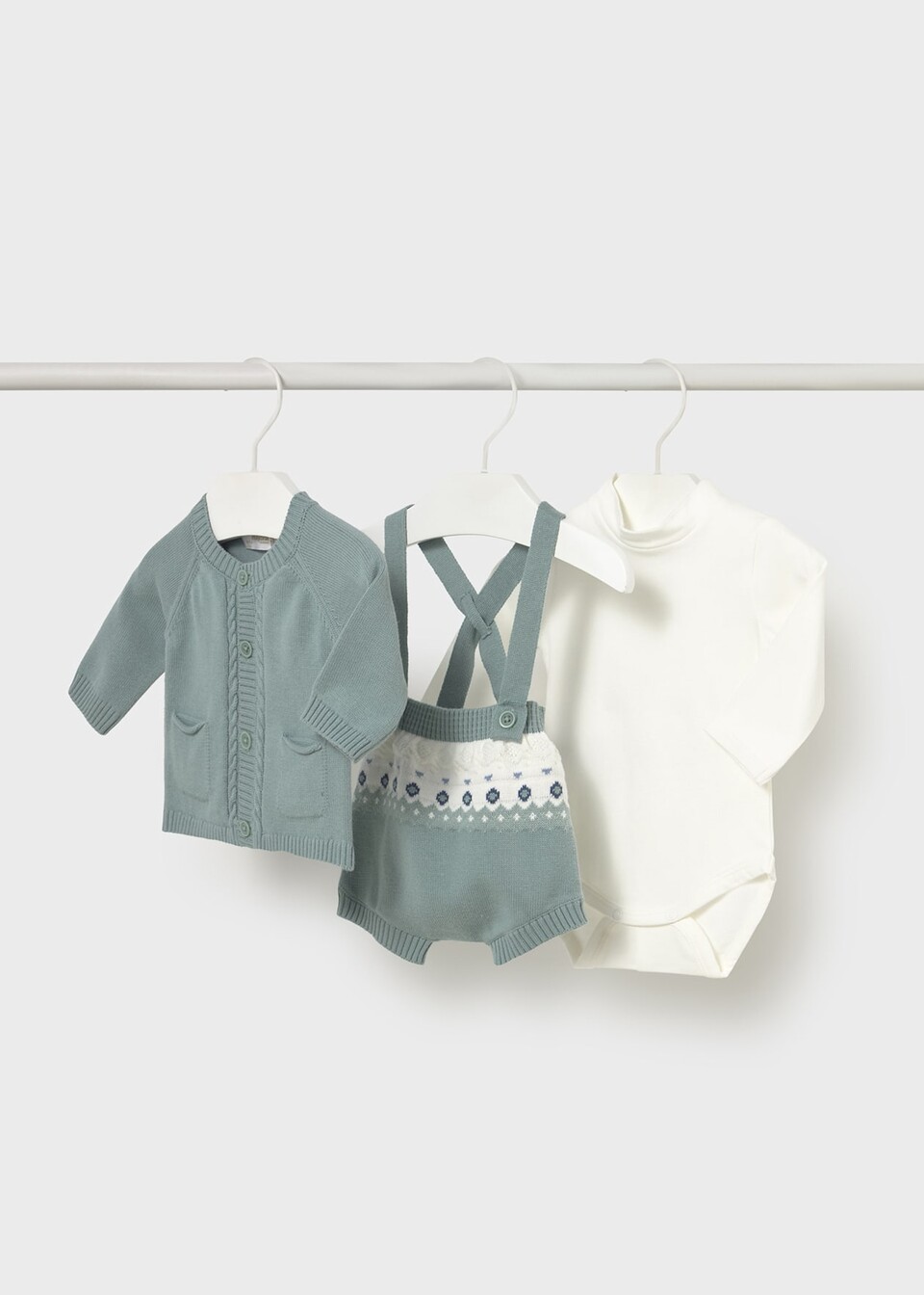 Completo 3 pezzi in caldo cotone Verde / Bianco Mayoral