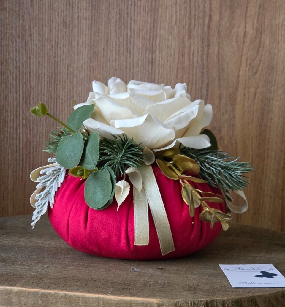 Pouf Natalizio in velluto Rosso con nastro doppio raso Gentile Ricami Piccolo