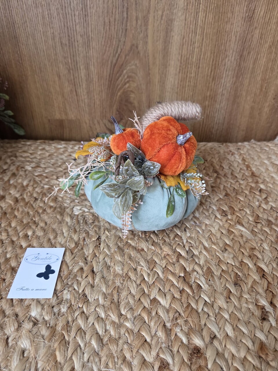 Zucca decorativa in velluto con fiori e rami Gentile Ricami Piccolo