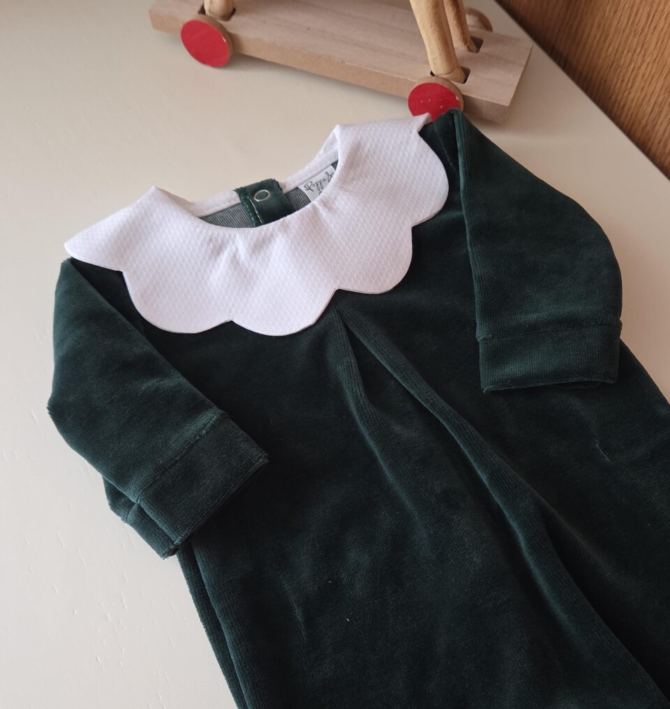 Tutina in ciniglia con colletto bianco in piquè Pappa e Latte