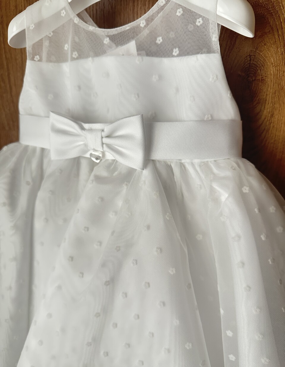 Abito elegante con tulle ricamato Bianco Ninnaoh