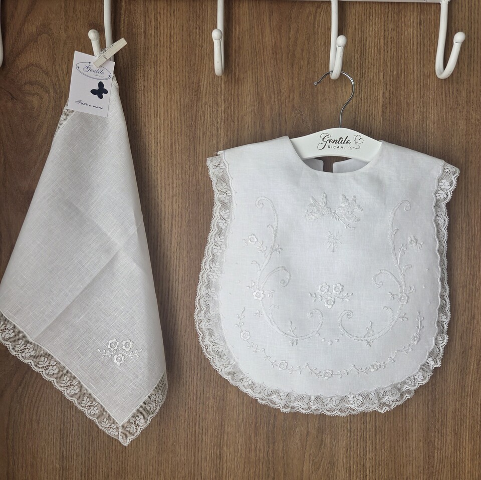 Set Camice Battesimo con fazzoletto in puro lino Gentile Baby Couture Ricamato a mano