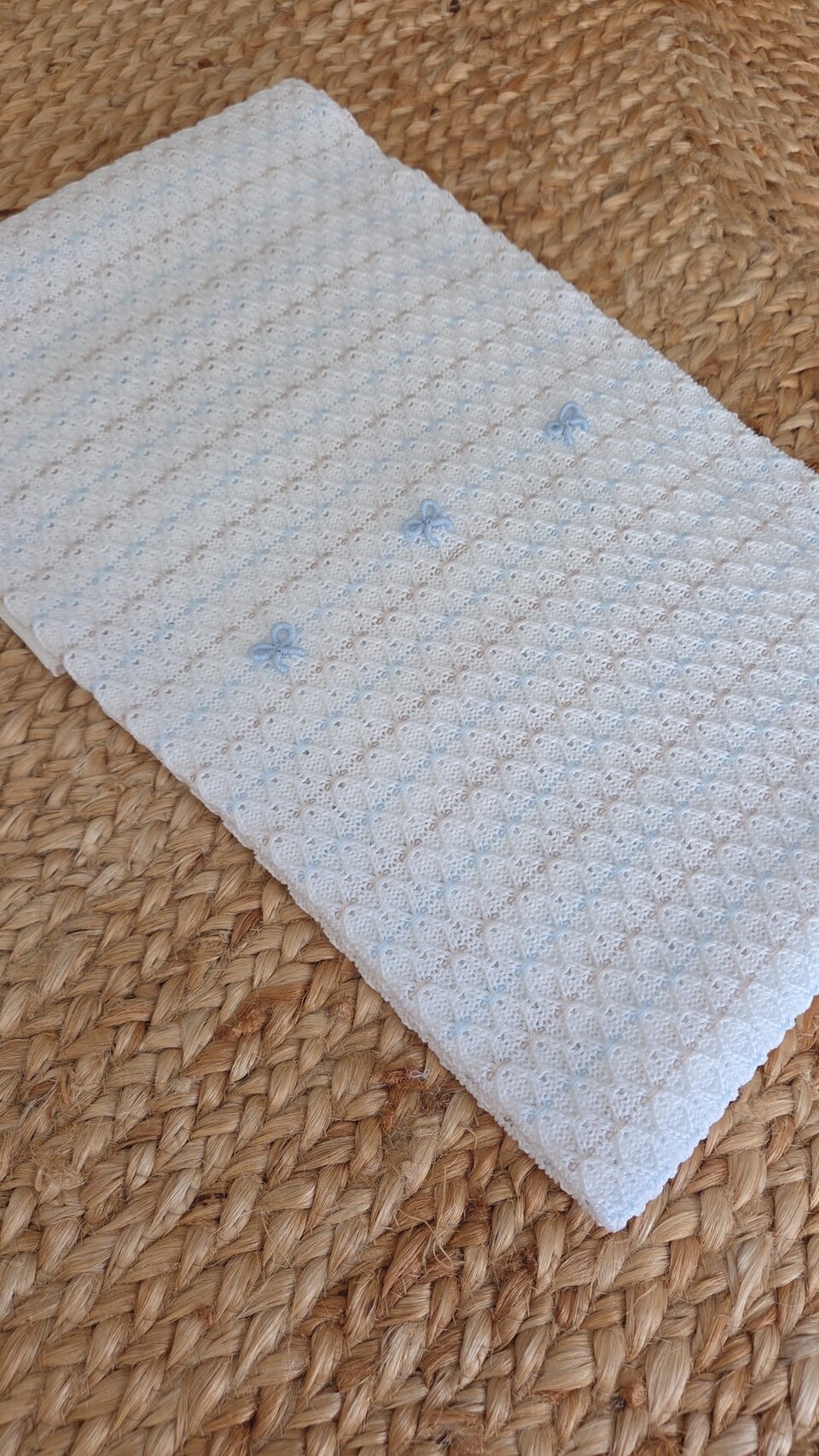 Copertina per carrozzina in filo di puro cotone Bianco / Cielo Polvere / Noce Marlù