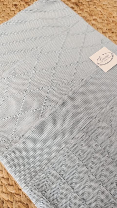 Copertina per carrozzina in viscosa con motivi geometrici Jamiks JWG036
