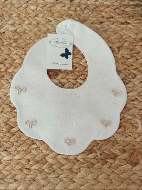 Bavetta in puro cotone ricamata a mano Fiocchetti Gentile Baby Couture Punto vapore