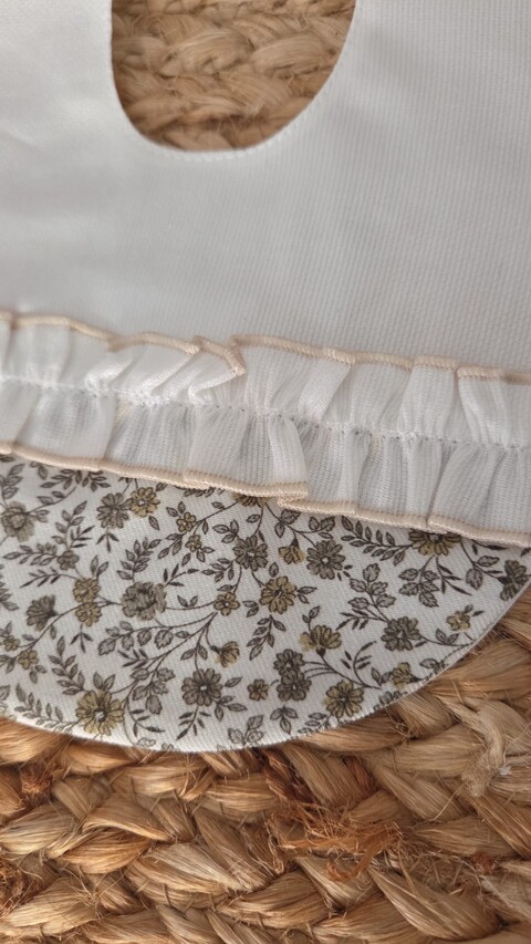 Bavetta in puro cotone Bianca con fiorellini stampati Barcellino