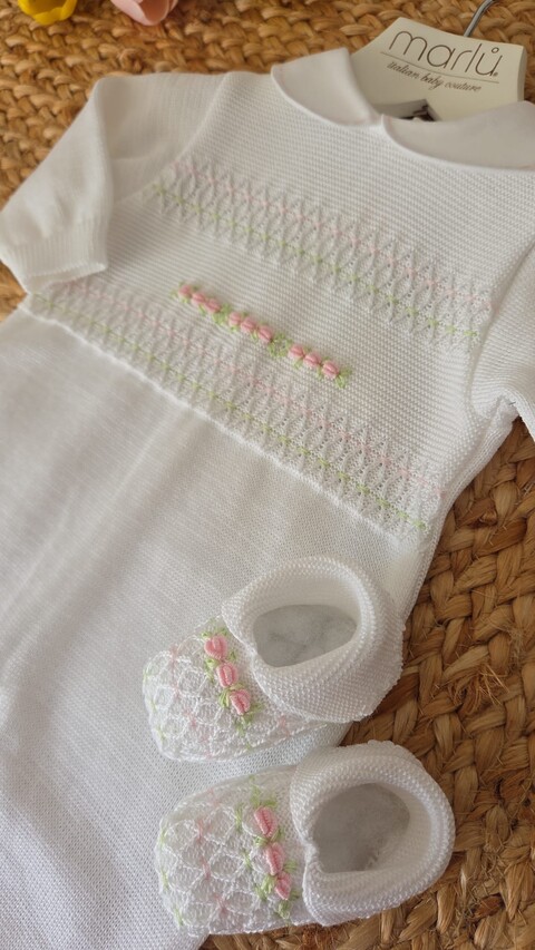 Tutina con cappellino e babbucce in filo di puro cotone Bianco / Rosa Pesco / Lime taglia 0-3 mesi Marlù