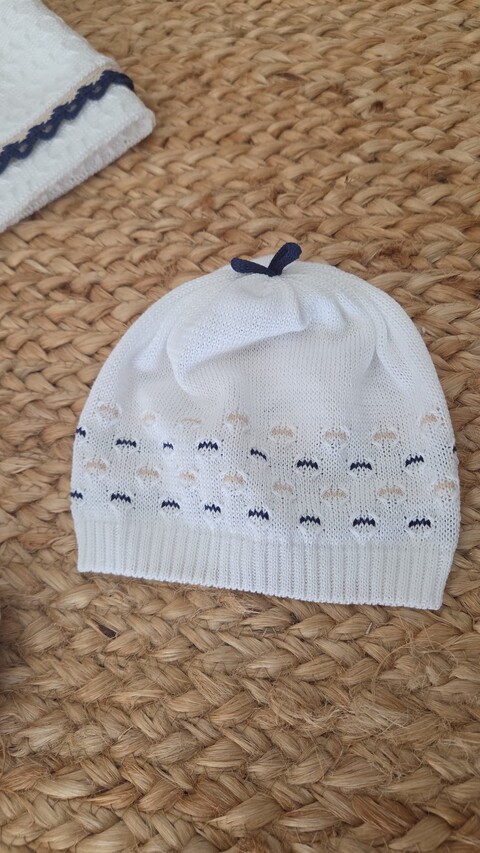 Cappellino in filo di puro cotone Bianco / Blu / Sabbia taglia unica Marlù