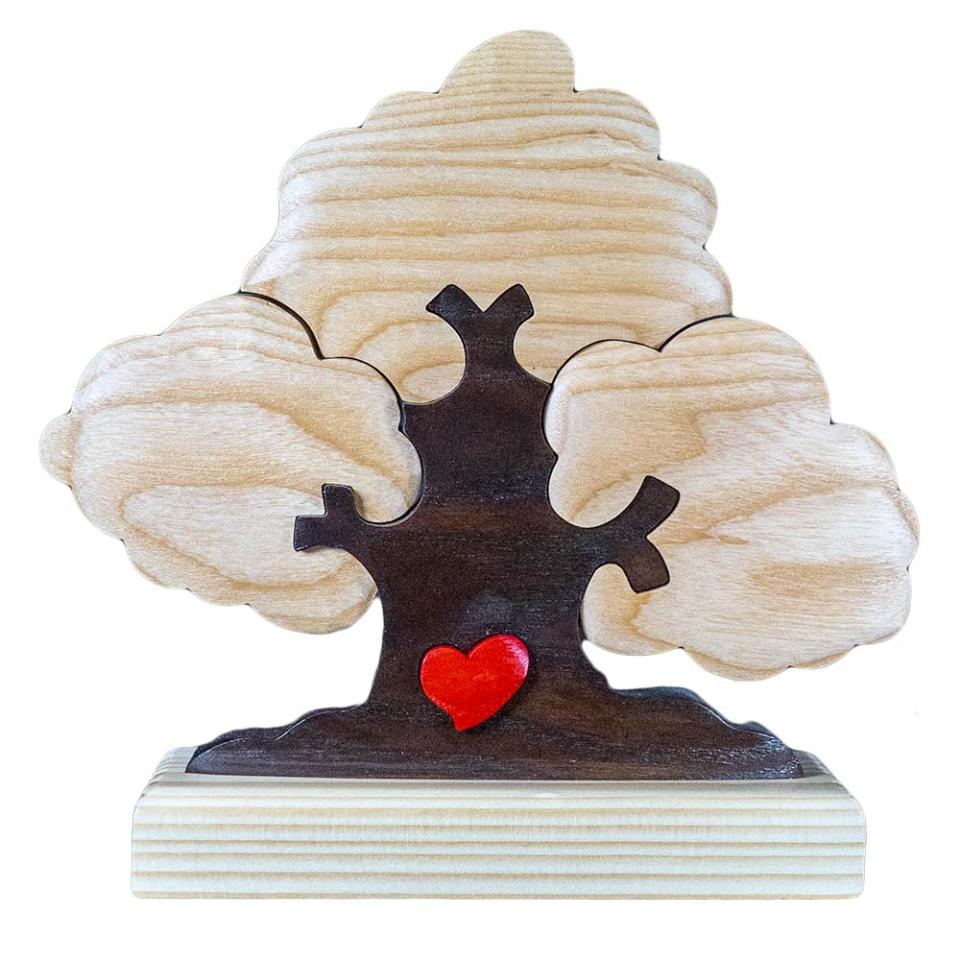 Albero della Famiglia con cuore intagliato sul tronco  in legno a 3 componenti con personalizzazione laser