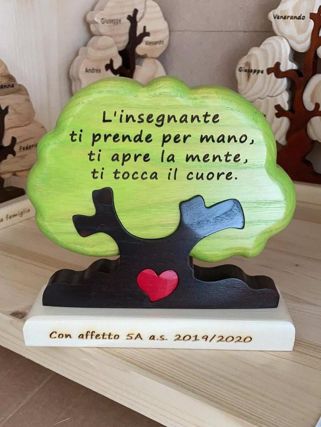 Albero Della Famiglia Singolo In Legno Con Cuore E Dedica A Tema Con Base Incisa Santa Venerina Catania