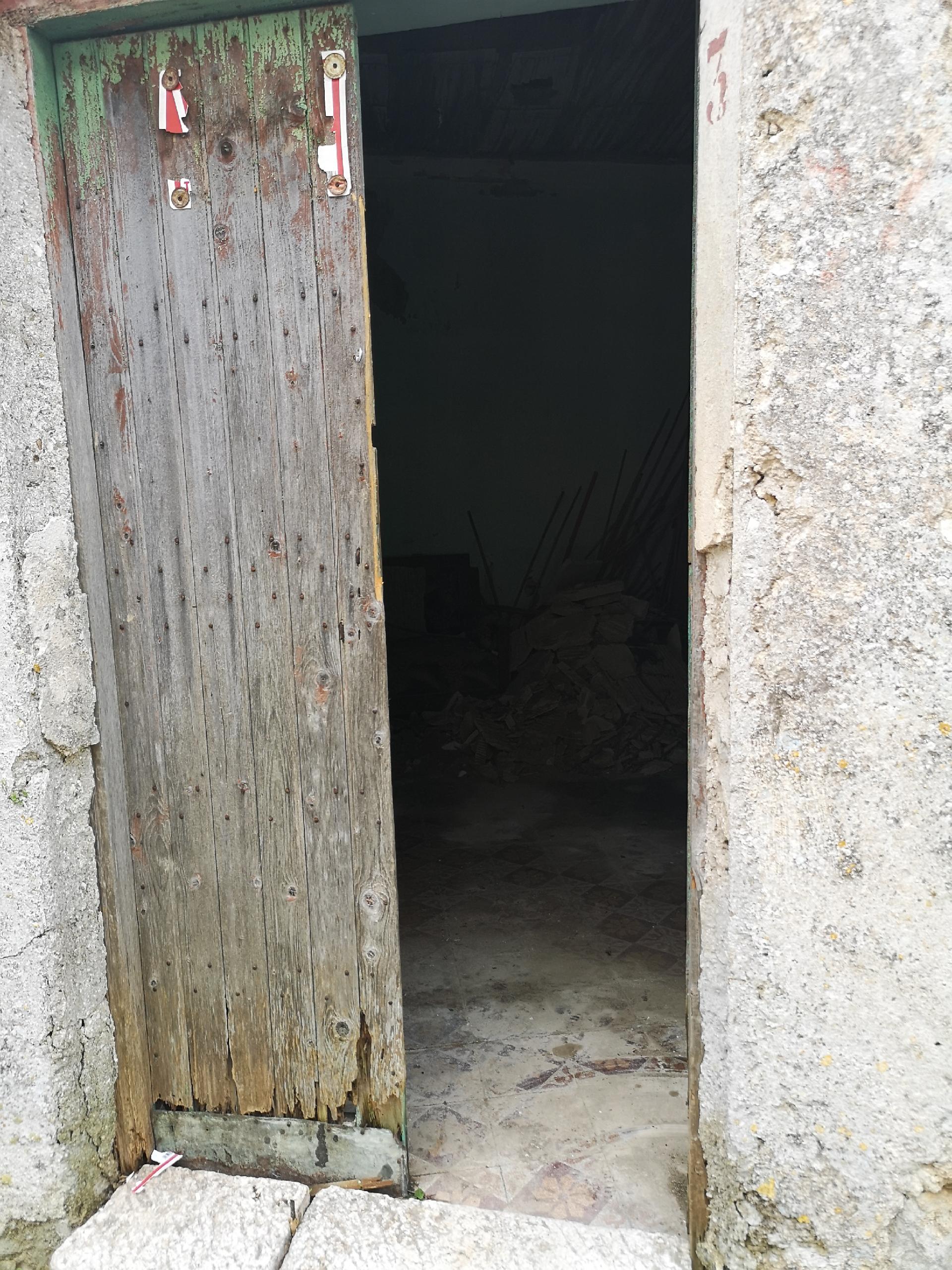 Fabbricato indipendente in Vendita a Giuliana periferia (Palermo)