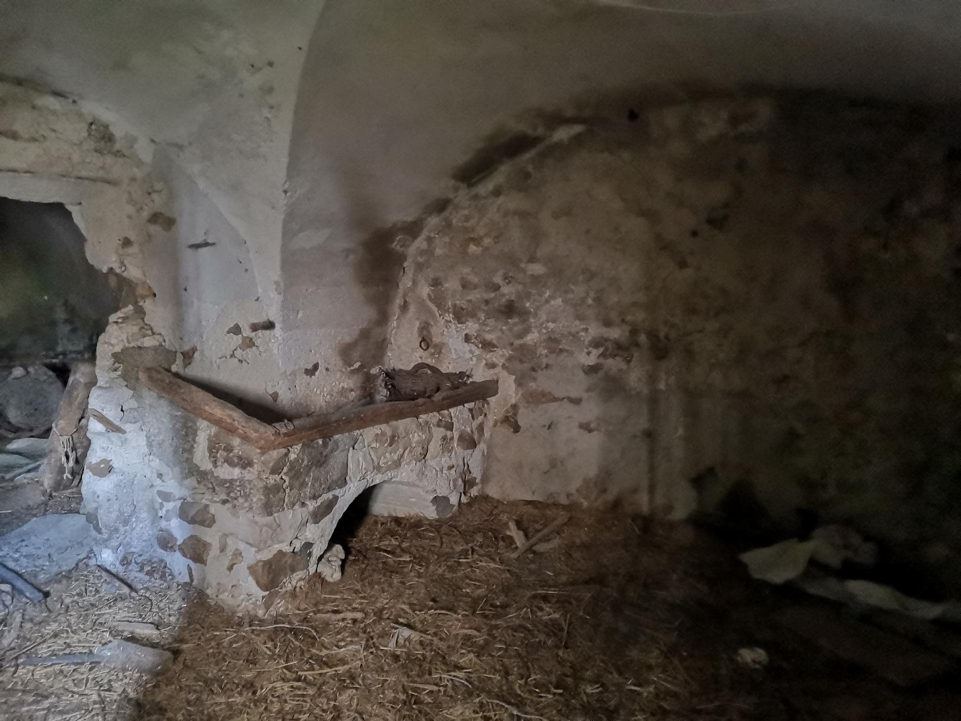 Fabbricato indipendente in Vendita a Giuliana periferia (Palermo)