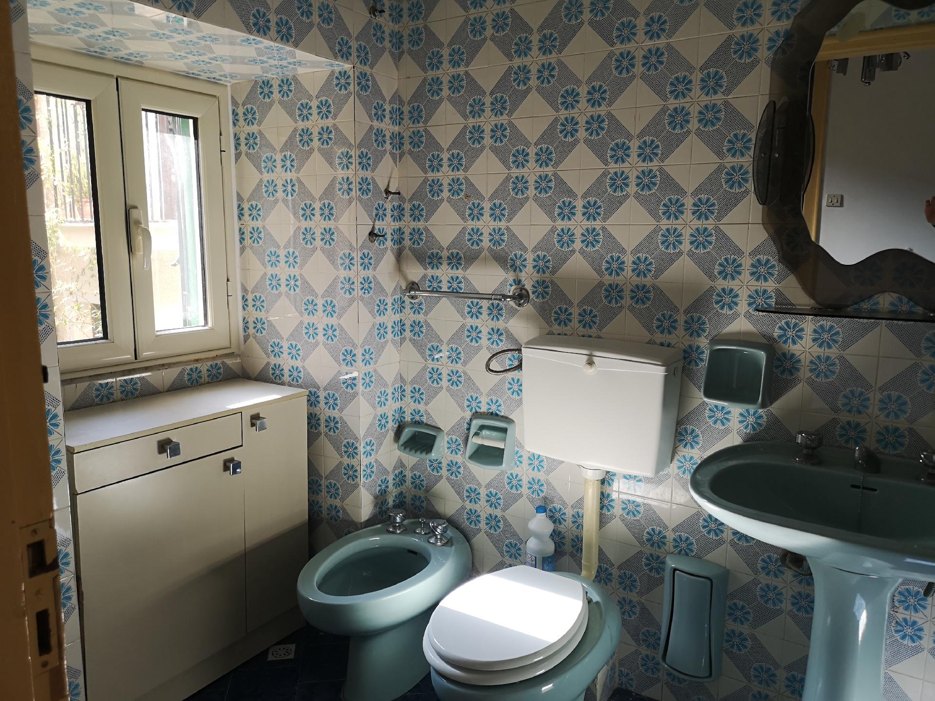 Casa singola in Vendita a Palazzo Adriano Centro storico (Palermo)