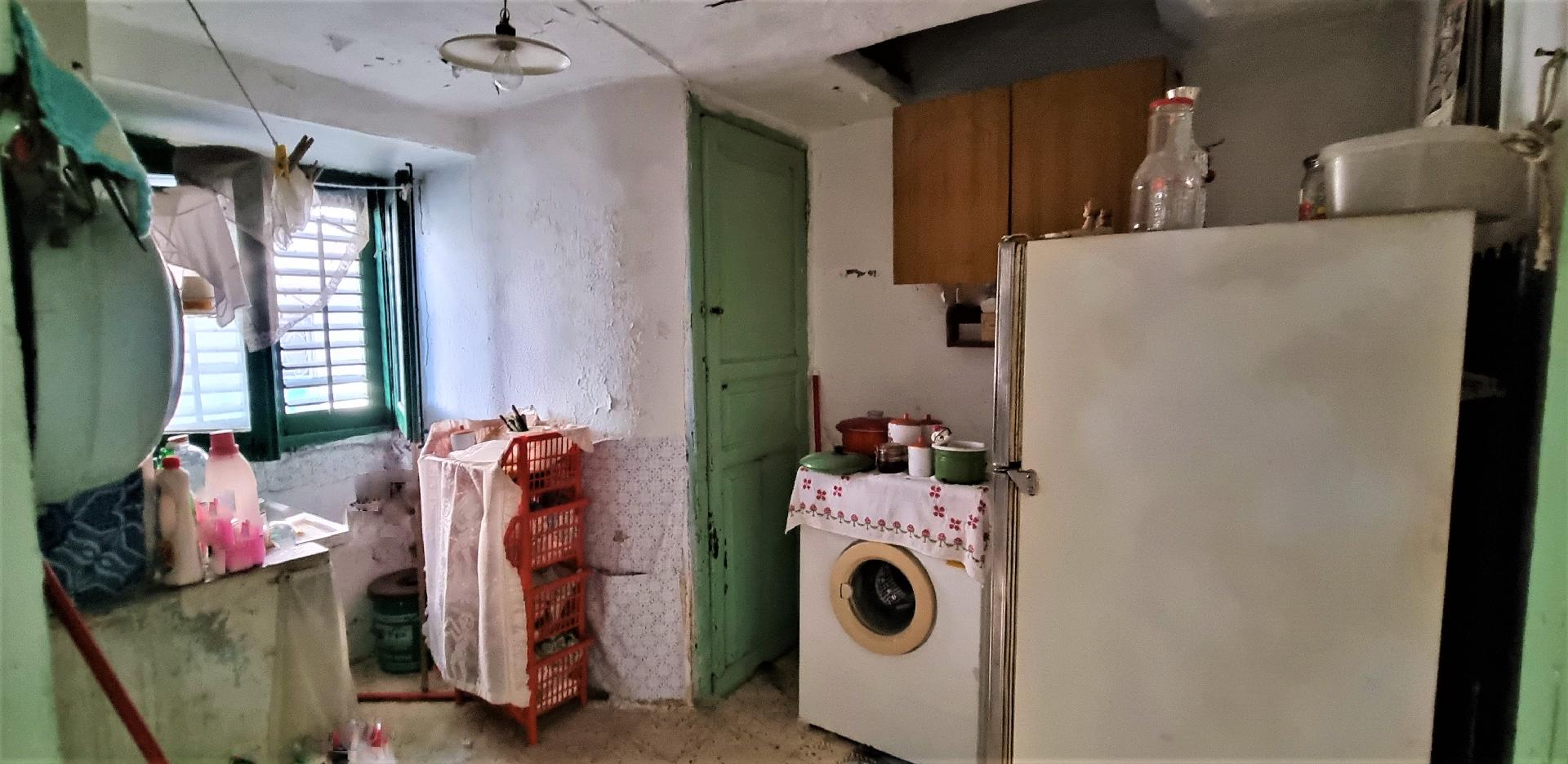 Casa singola in Vendita a Giuliana Centro Storico (Palermo)