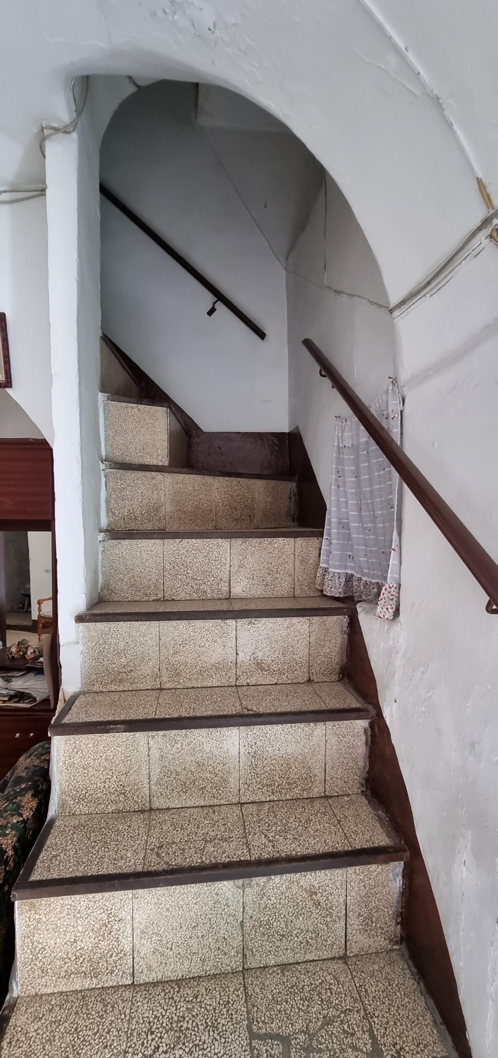 Casa singola in Vendita a Giuliana Centro Storico (Palermo)
