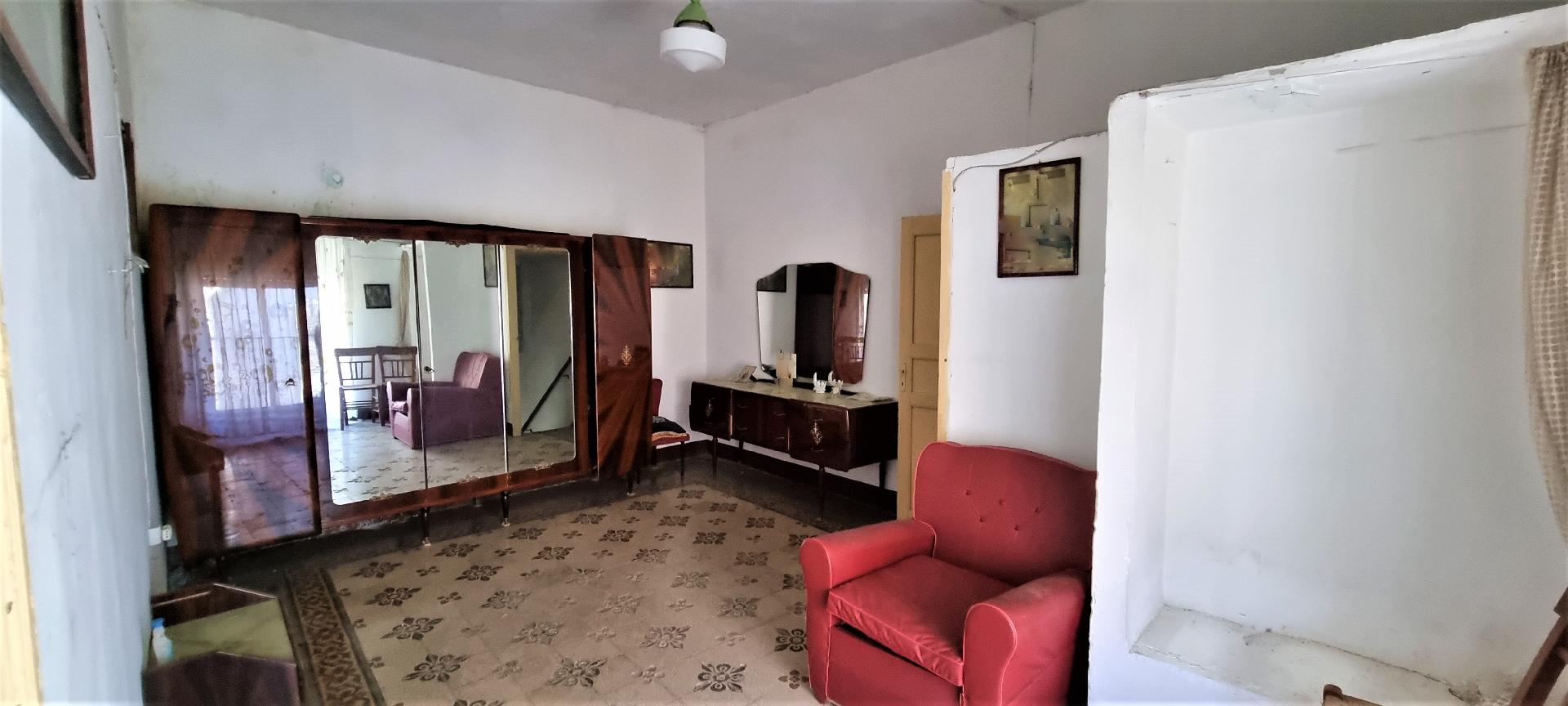 Casa singola in Vendita a Giuliana Centro Storico (Palermo)