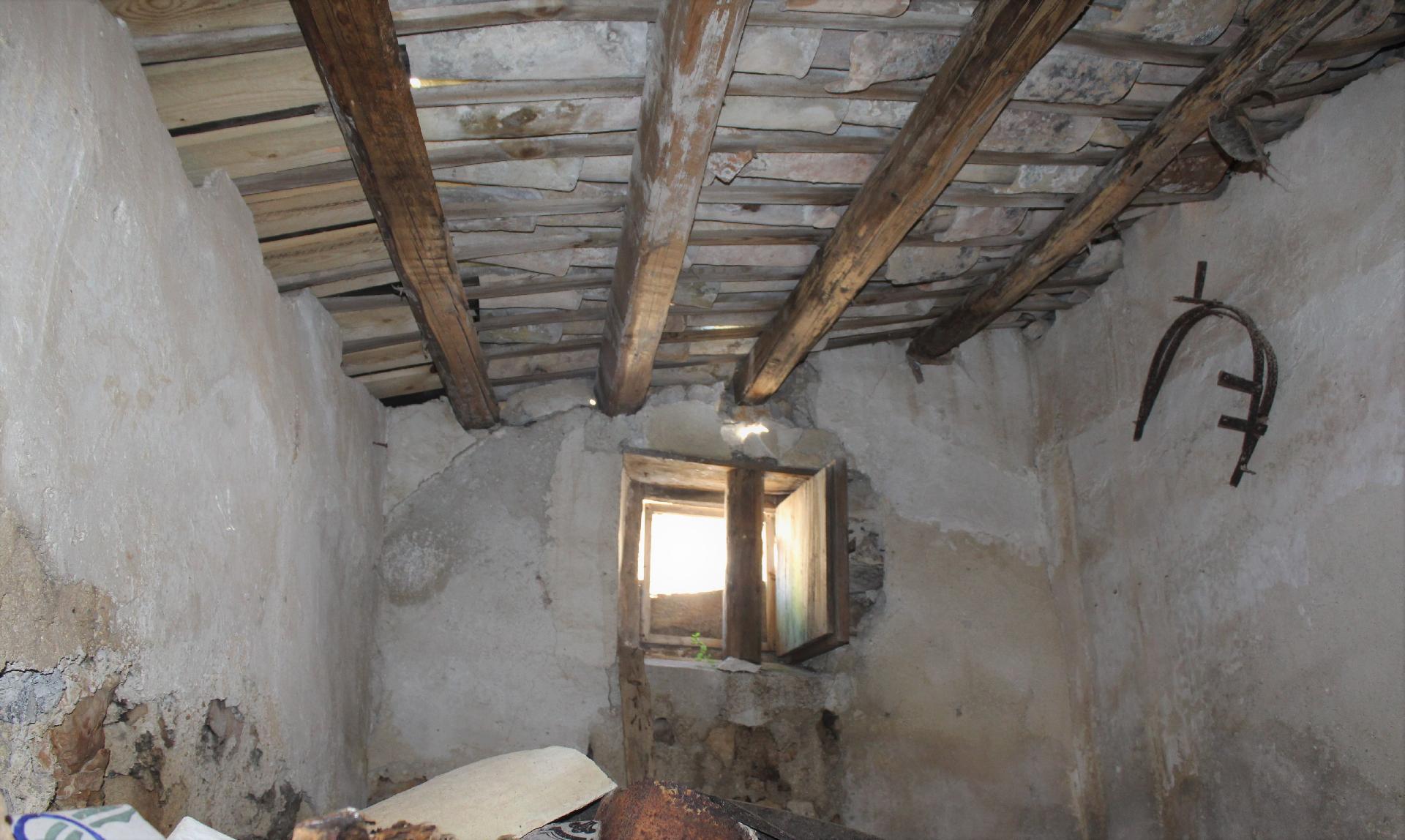 Casa singola in Vendita a Giuliana Centro Storico (Palermo)