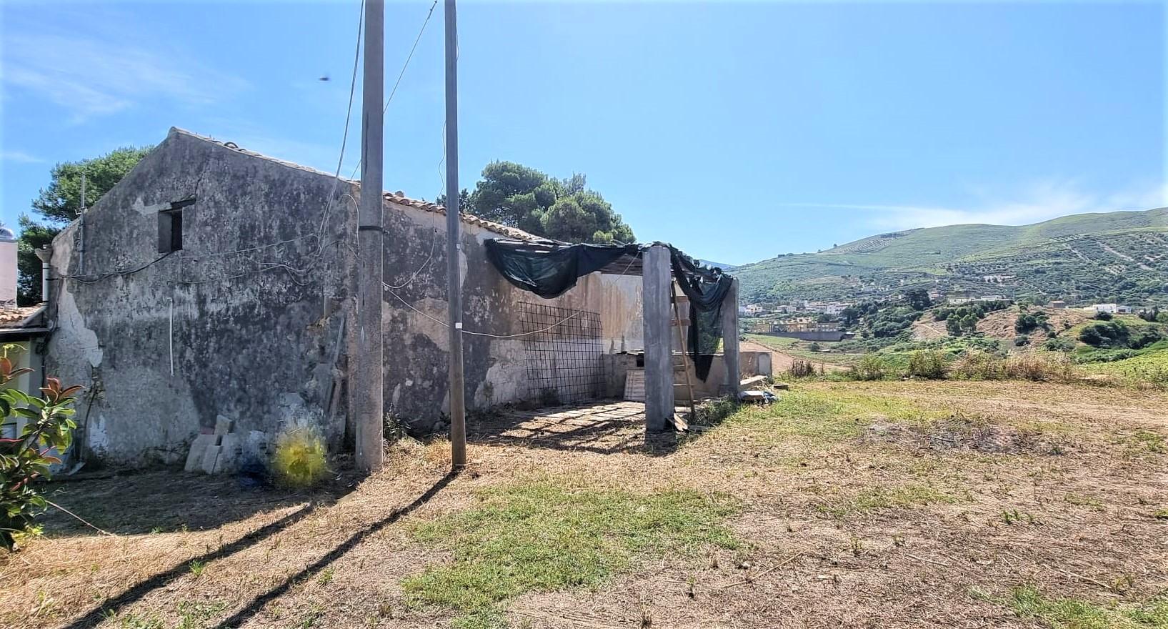 Casale in Vendita a Castellammare del Golfo Balata Di Baida (Trapani)