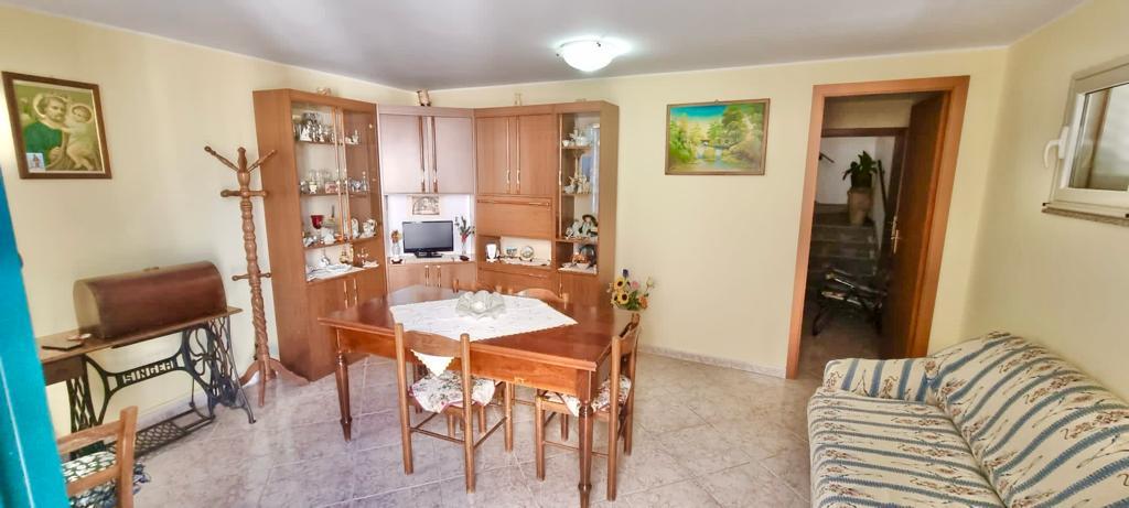 Terratetto in Vendita a Giuliana Centro Storico (Palermo)