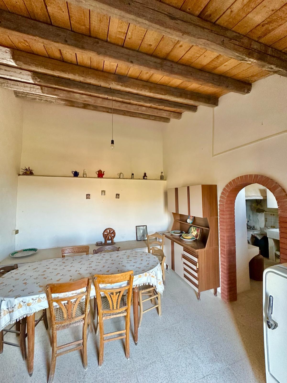 Rustico di campagna in Vendita a Chiusa Sclafani C.da Roccazzo (Palermo)