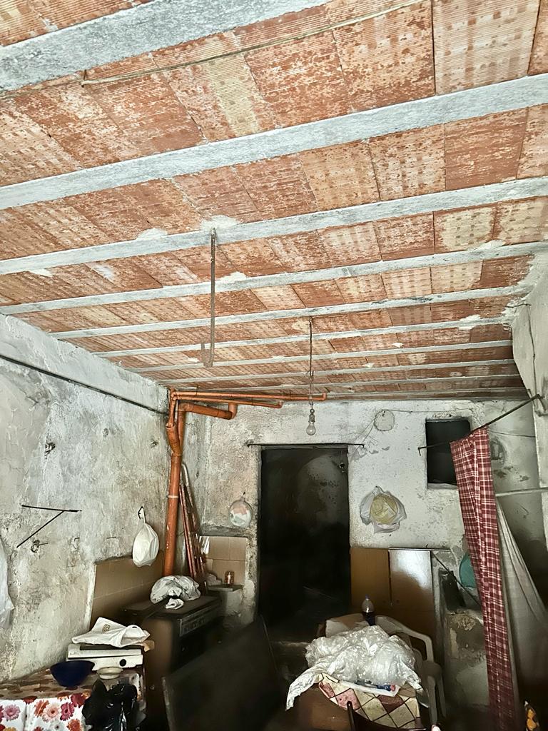 Casa singola in Vendita a Palazzo Adriano Centro storico (Palermo)