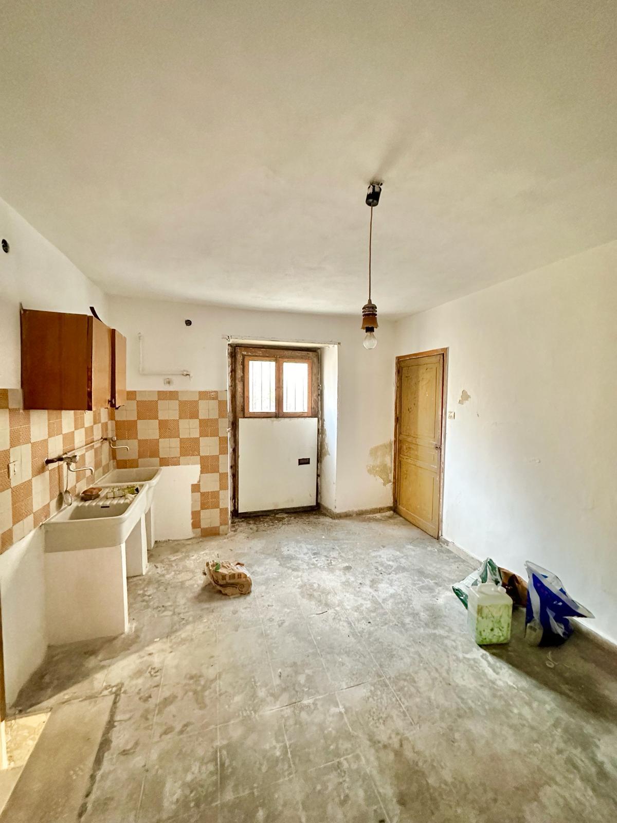 Casa singola in Vendita a Chiusa Sclafani San Leonardo (Palermo)