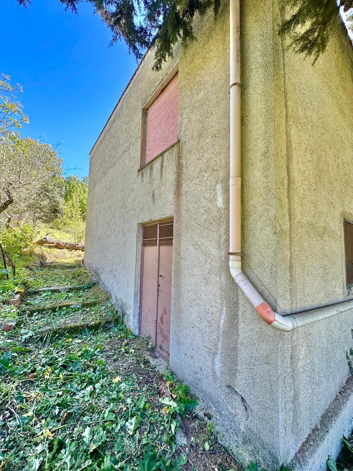 Rustico di campagna in Vendita a Chiusa Sclafani C/da Cicirello (Palermo)