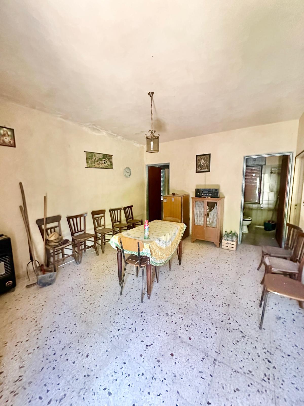 Rustico di campagna in Vendita a Chiusa Sclafani C/da Cicirello (Palermo)