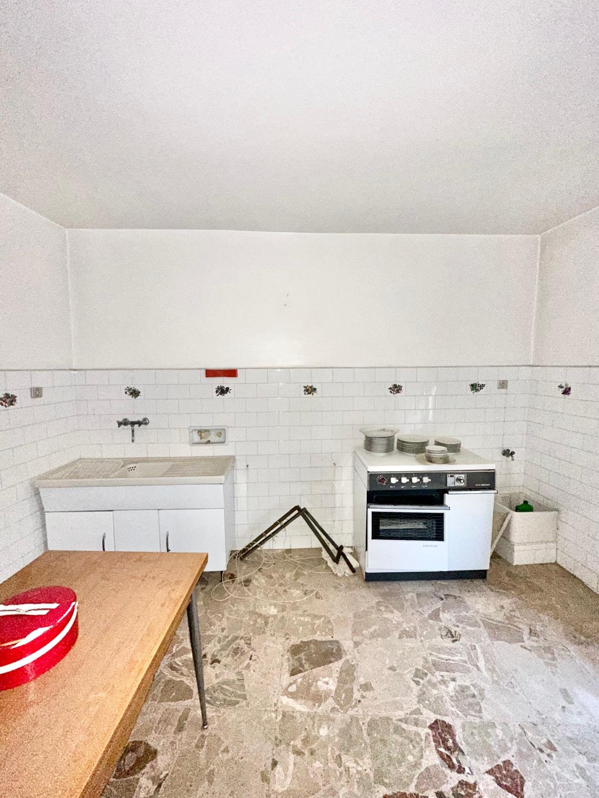 Casa singola in Vendita a Giuliana Centro Storico (Palermo)