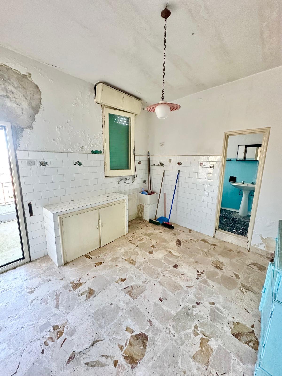Casa singola in Vendita a Giuliana Centro Storico (Palermo)