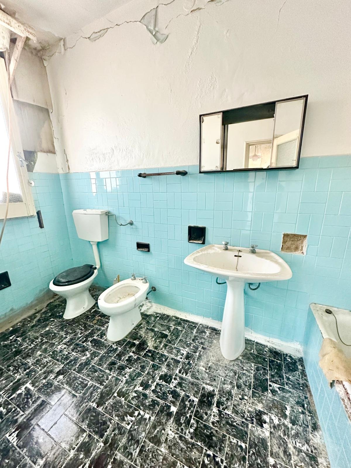 Casa singola in Vendita a Giuliana Centro Storico (Palermo)