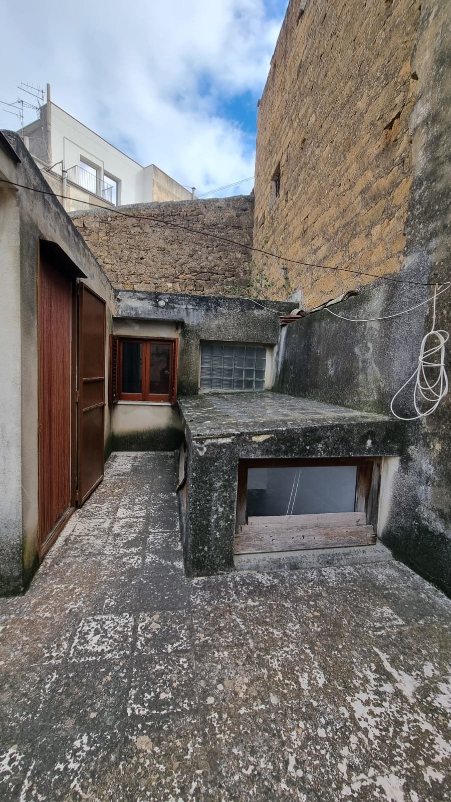 Casa singola in Vendita a Sambuca di Sicilia Centro storico (Agrigento)