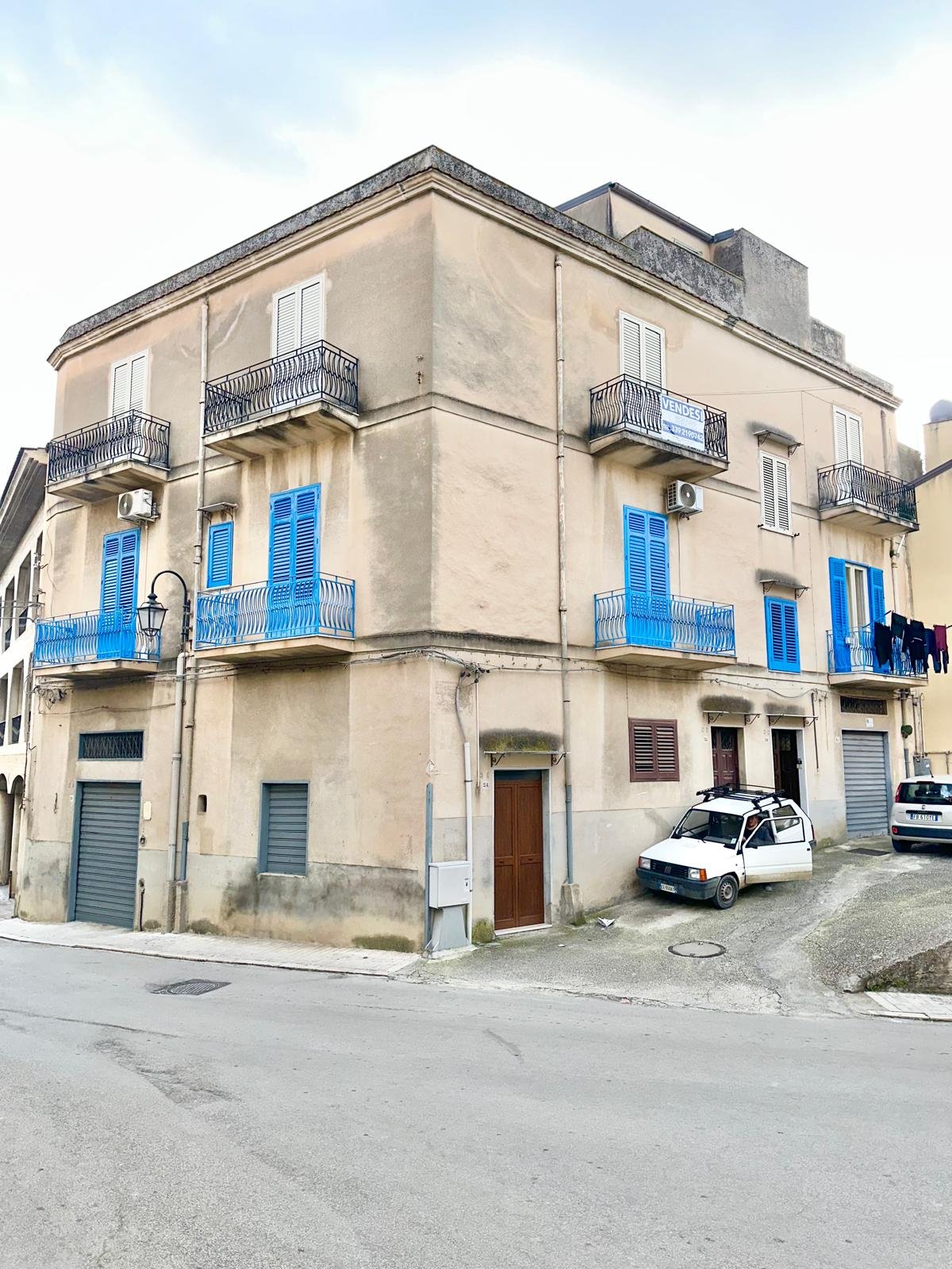 Appartamento in Vendita a Burgio (Agrigento)
