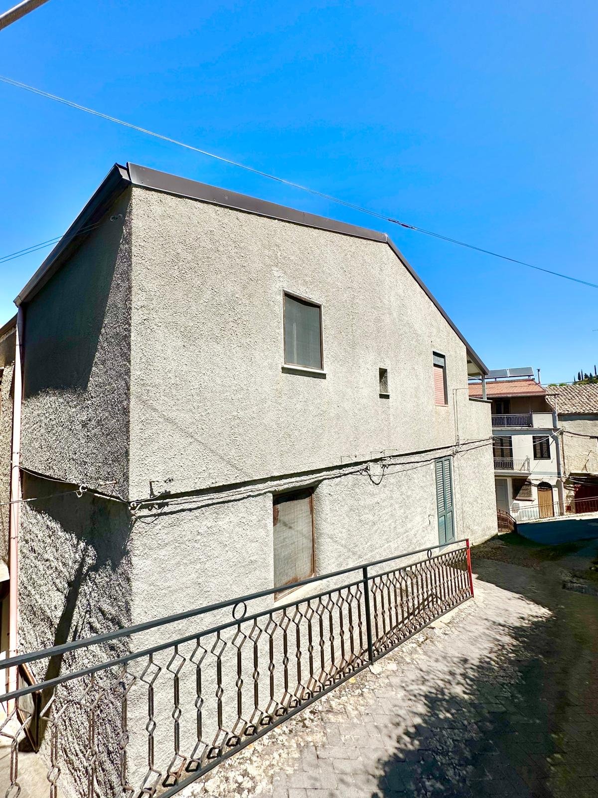Casa singola in Vendita a Chiusa Sclafani San Leonardo (Palermo)