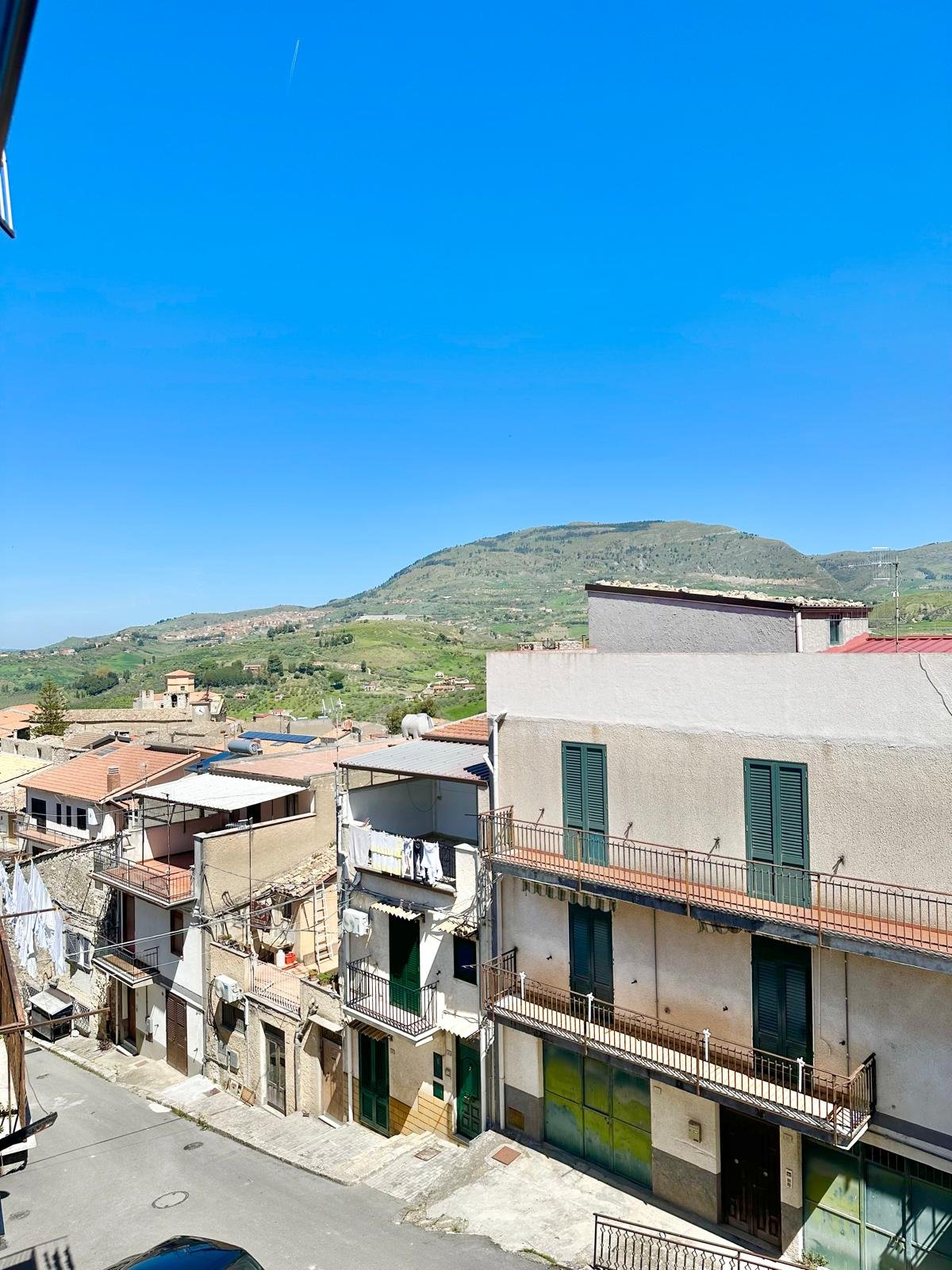 Casa singola in Vendita a Chiusa Sclafani San Leonardo (Palermo)