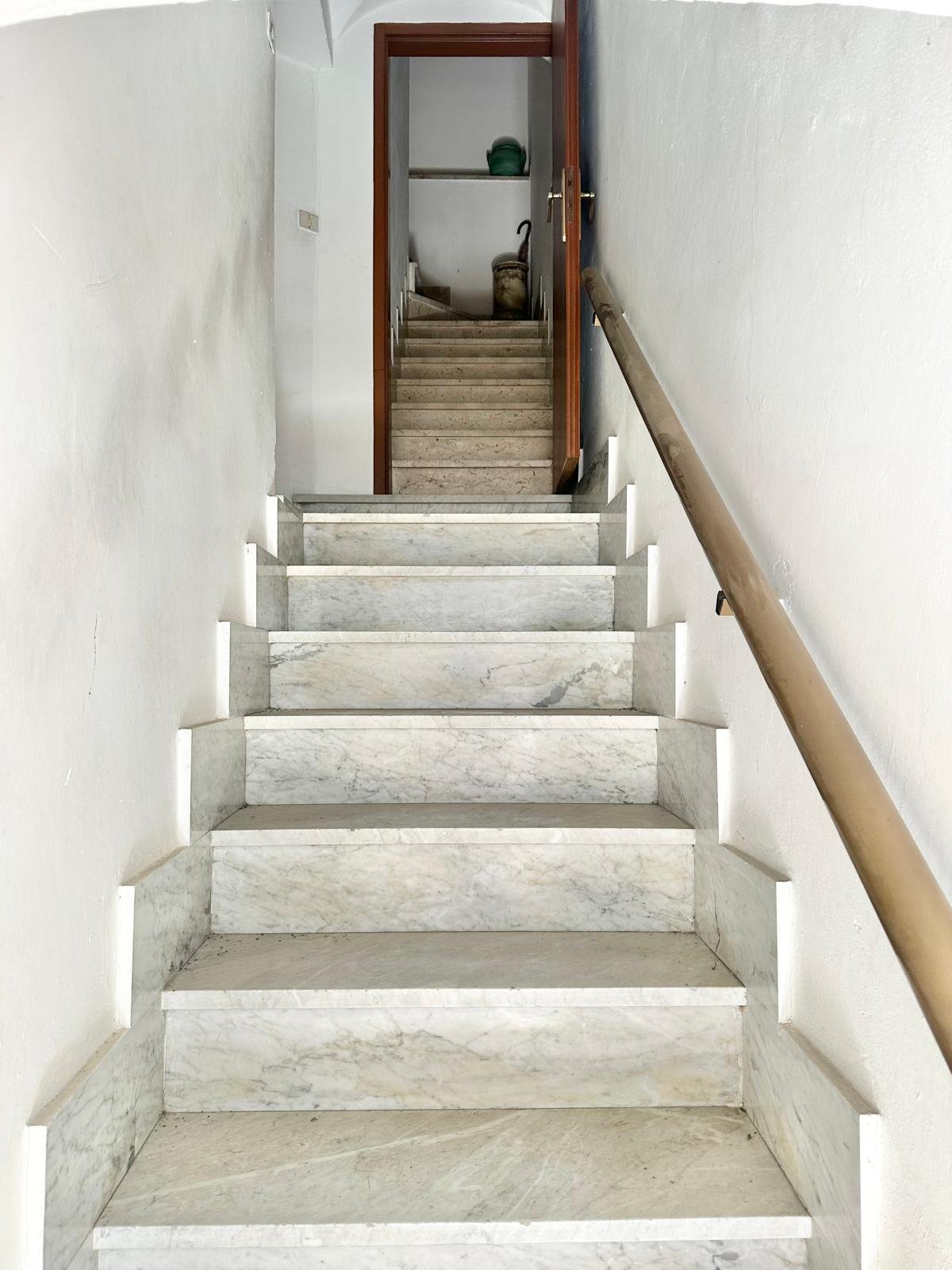 Appartamento in Vendita a Campofiorito (Palermo)