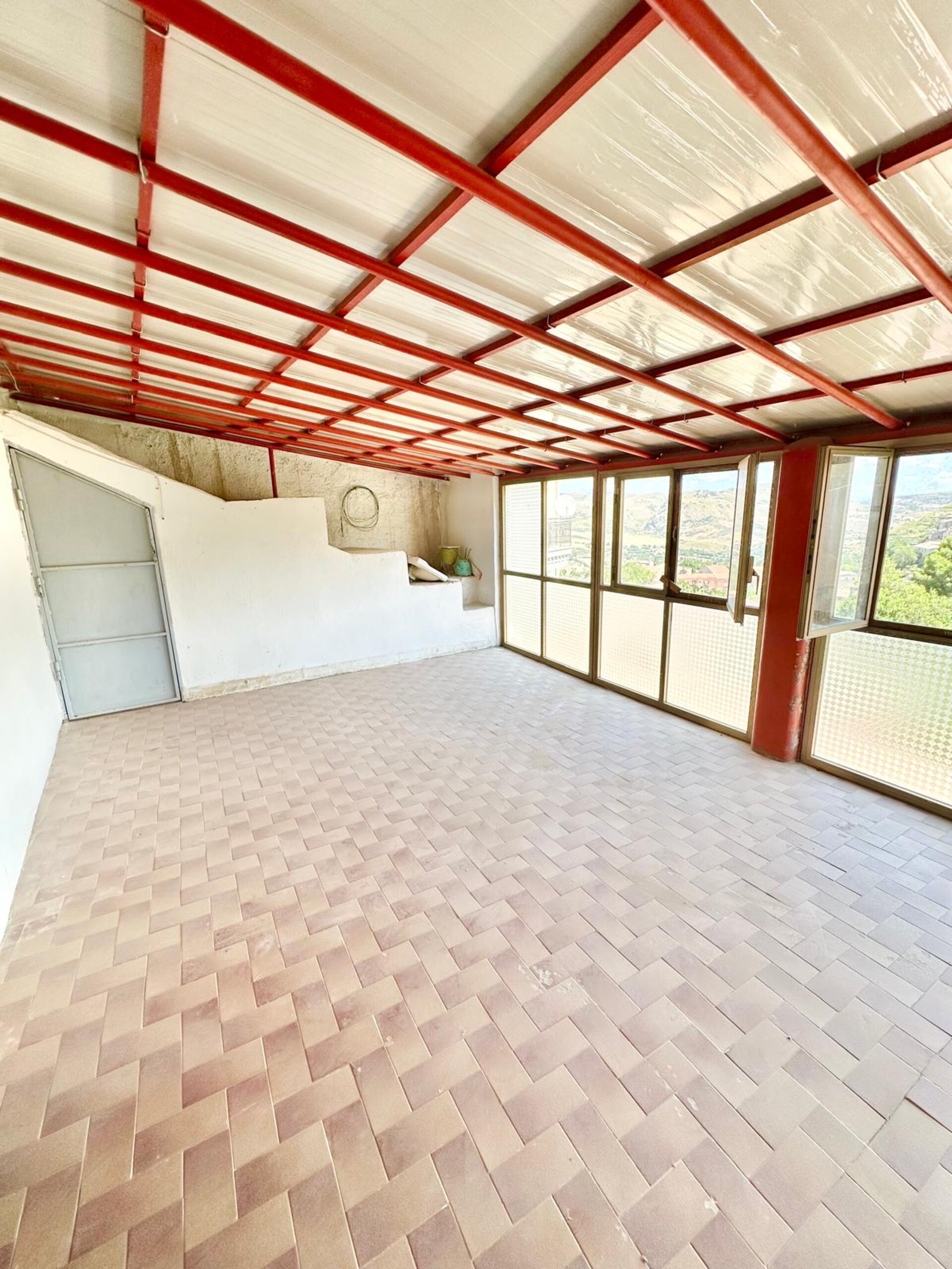 Casa singola in Vendita a Palazzo Adriano Centro storico (Palermo)