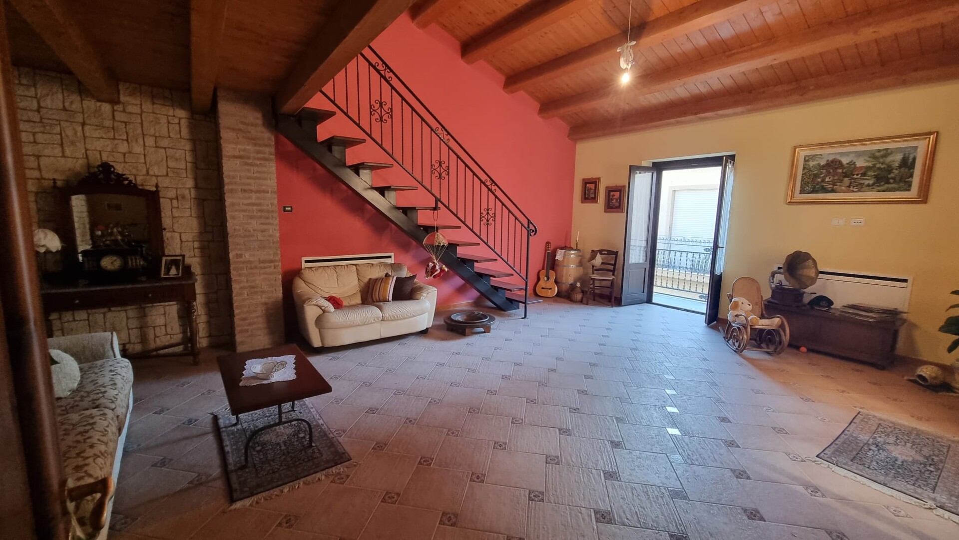 Casa singola in Vendita a Campofiorito (Palermo)
