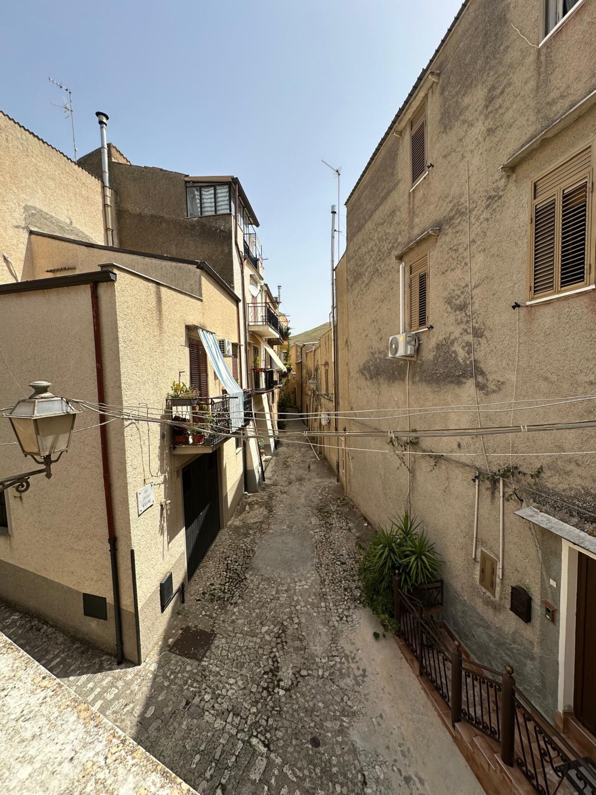 Casa singola in Vendita a Palazzo Adriano (Palermo)