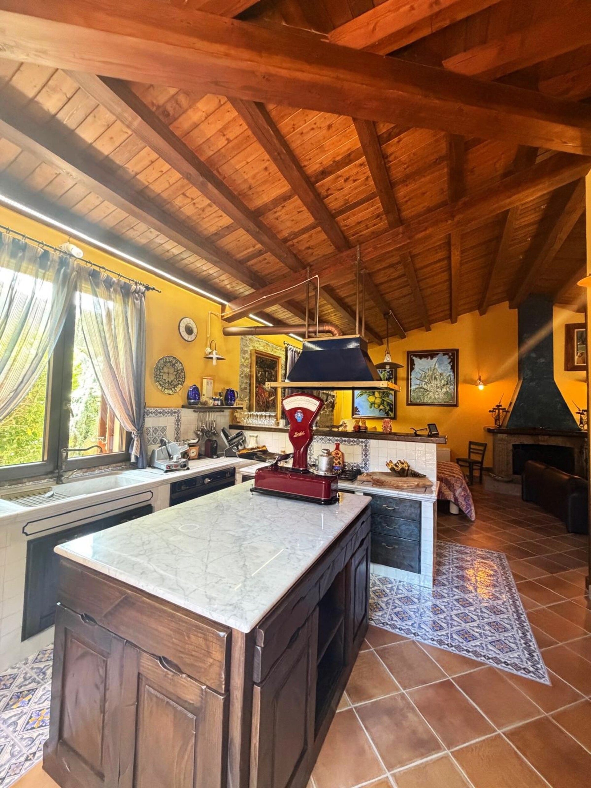 Villa indipendente in Vendita a Corleone (Palermo)