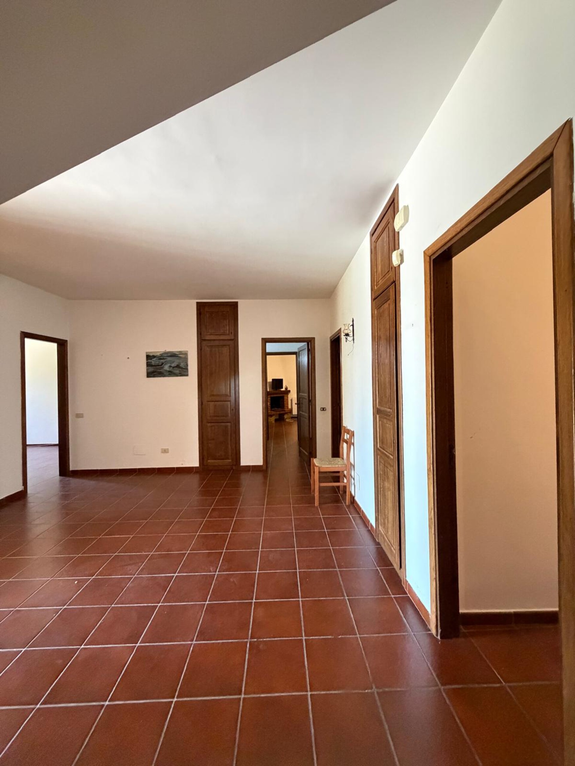 Villa in Vendita a Contessa Entellina (Palermo)