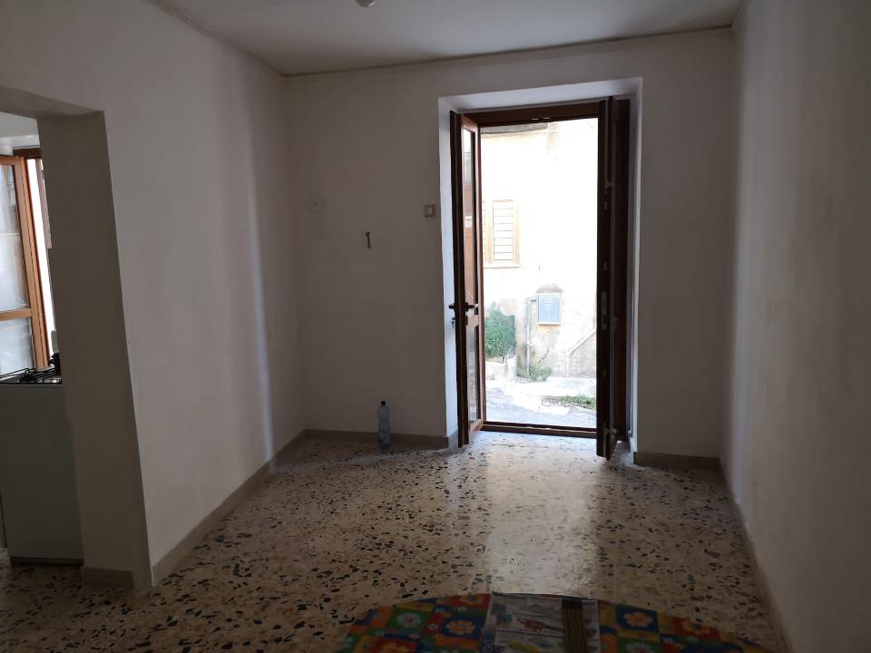 Casa singola in Vendita a Chiusa Sclafani Santa Caterina (Palermo)