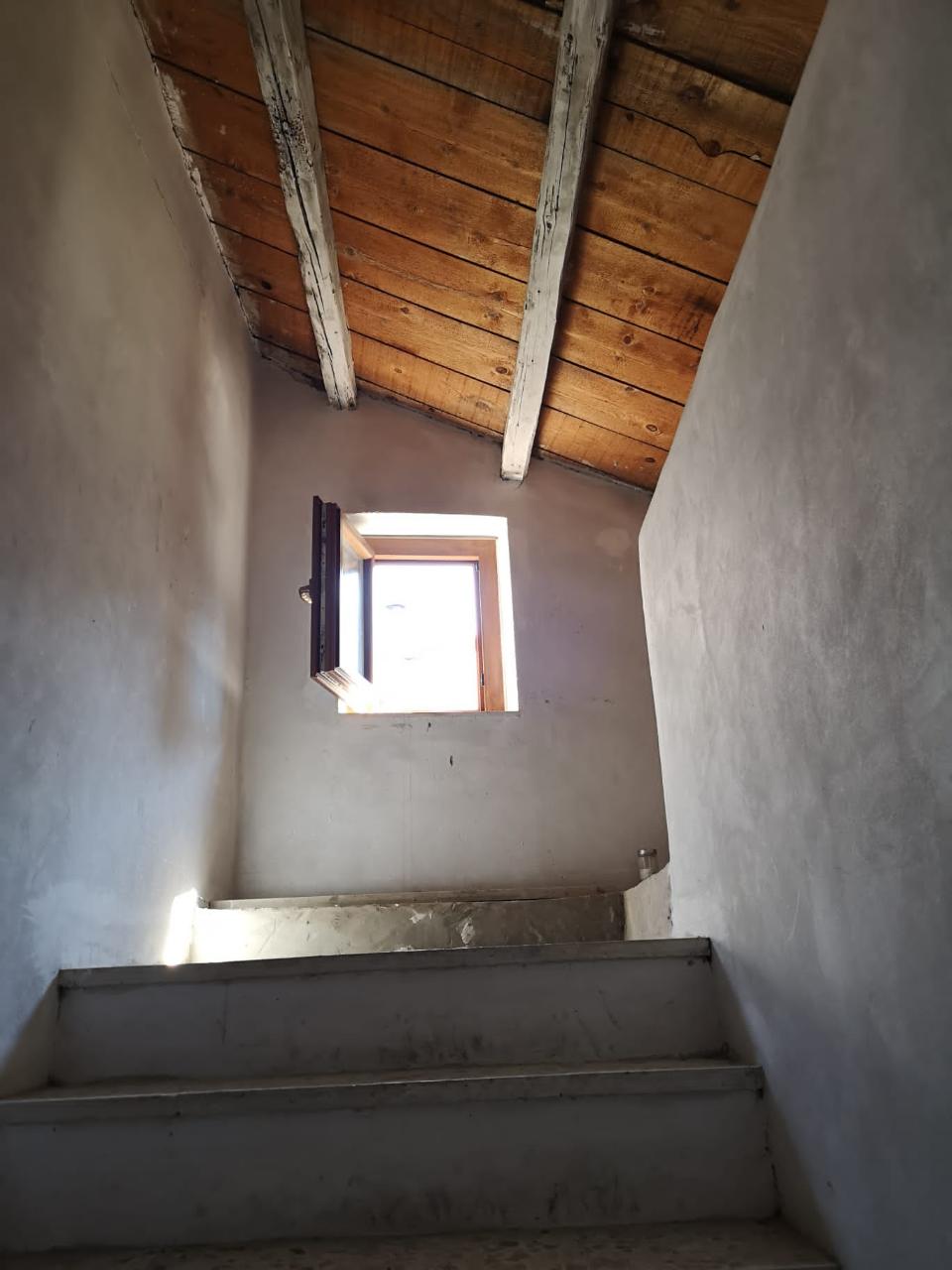 Casa singola in Vendita a Chiusa Sclafani Santa Caterina (Palermo)