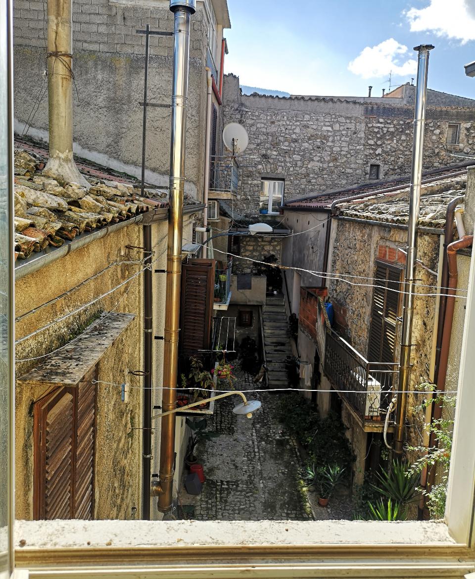 Casa singola in Vendita a Palazzo Adriano Centro storico (Palermo)