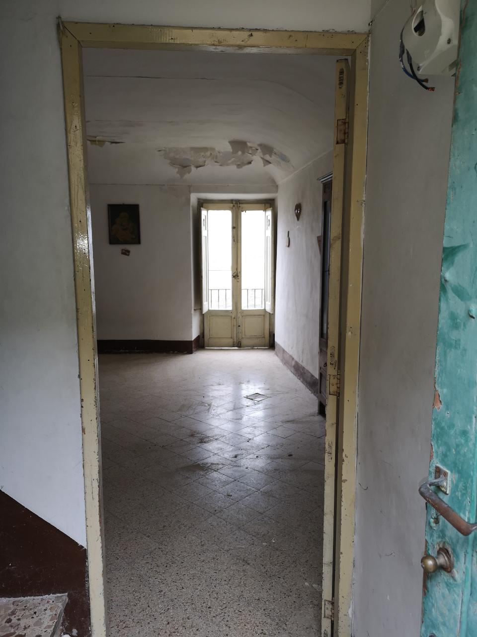 Casa singola in Vendita a Giuliana Centro Storico (Palermo)
