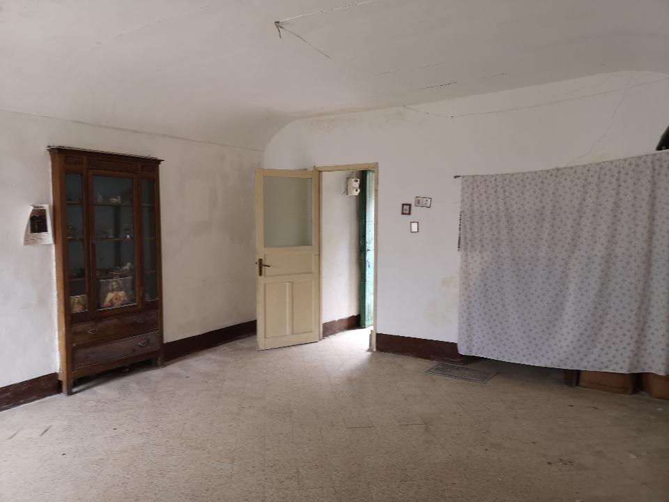Casa singola in Vendita a Giuliana Centro Storico (Palermo)