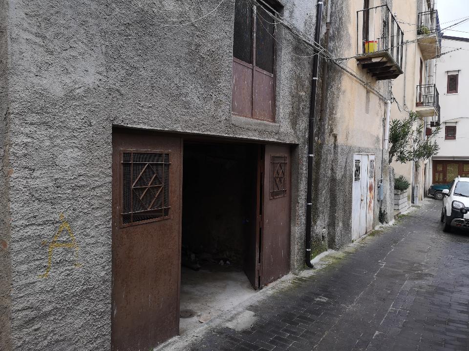 Casa singola in Vendita a Giuliana Centro Storico (Palermo)