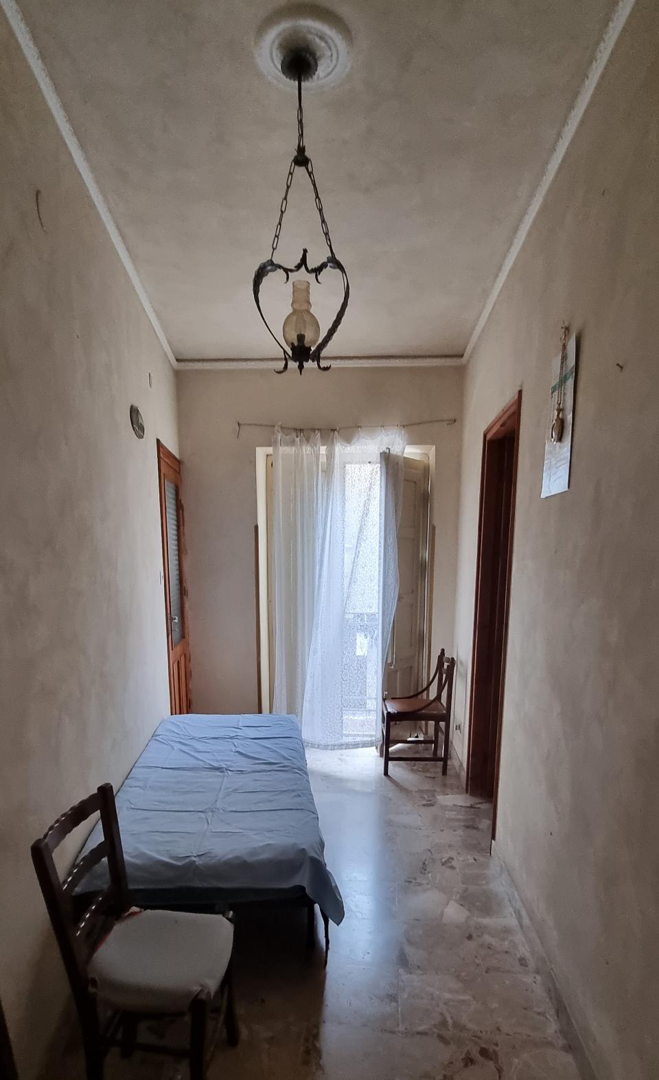 Casa singola in Vendita a Palazzo Adriano Centro storico (Palermo)