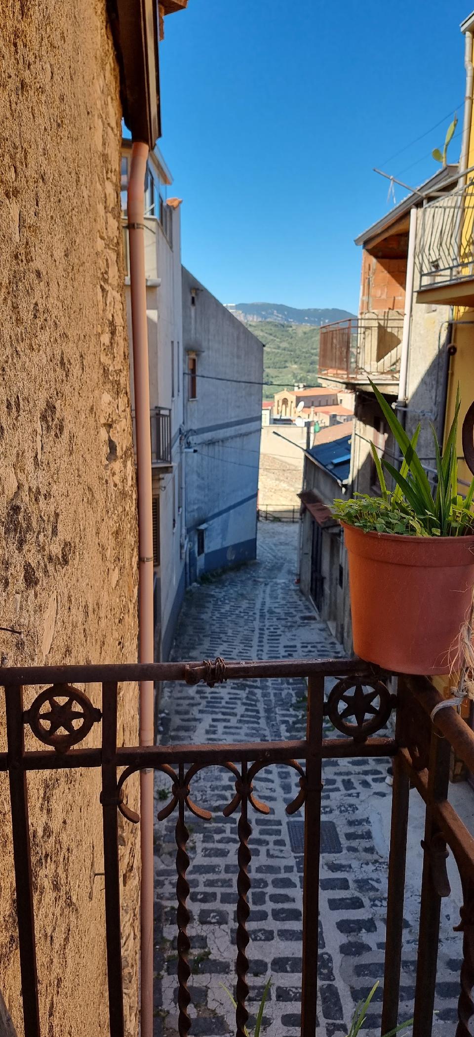 Casa singola in Vendita a Chiusa Sclafani San Michele (Palermo)